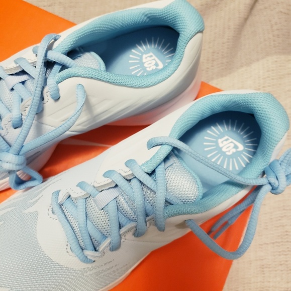 NIKE Star Runner Sneakers NIB - Picture 3 of 7